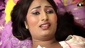 Sunny Leone Aur Mia Khalifa Sexy Video